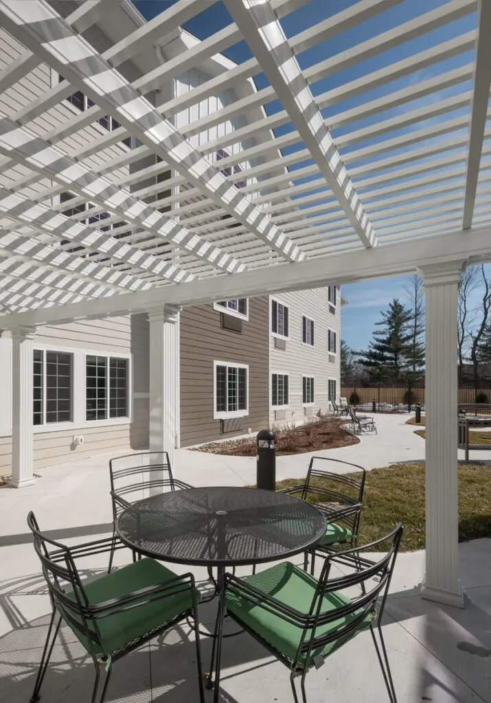 Patio at Charter Senior Living of Brookfield