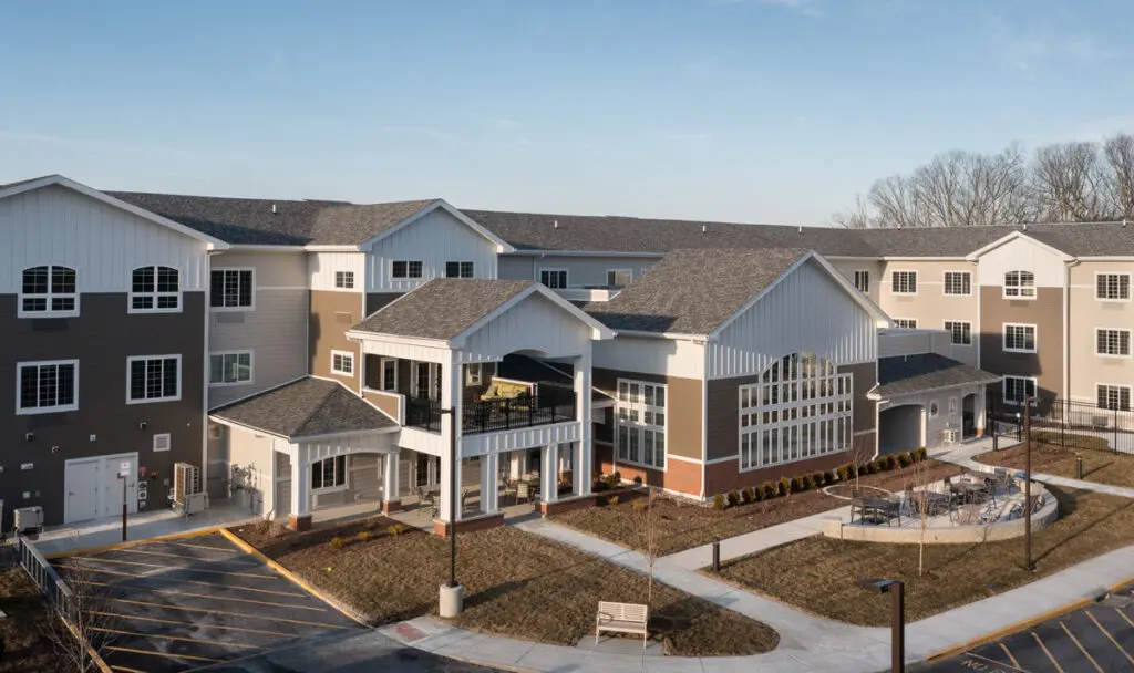Building Exterior at Charter Senior Living of Brookfield